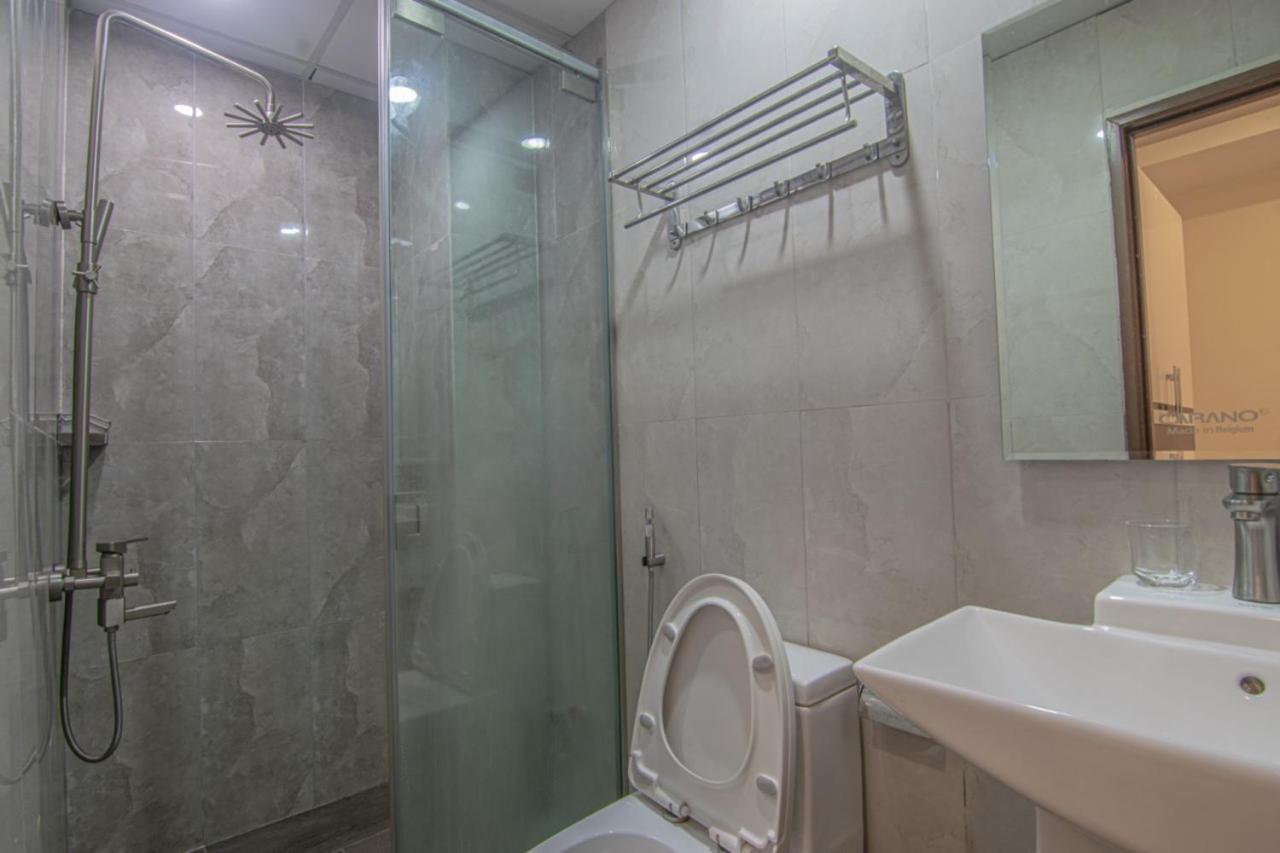 The Local Home Premium Ho Chi Minh City Exterior photo